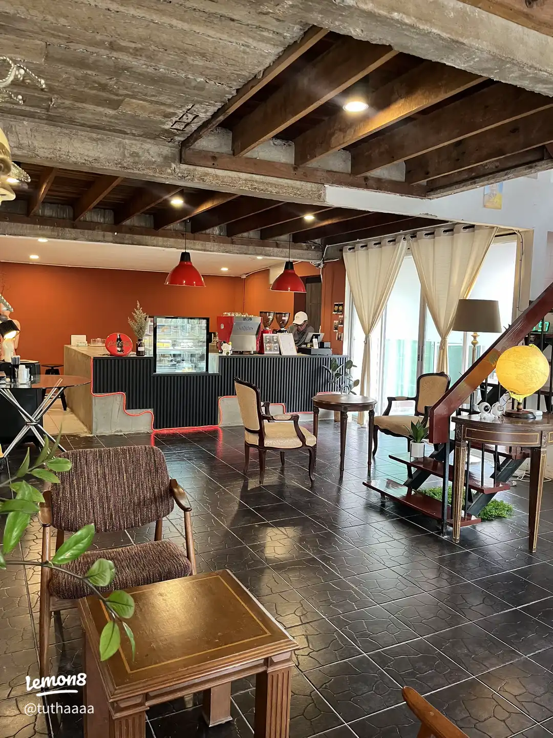 House no.19 cafe counter and warm old-house interior